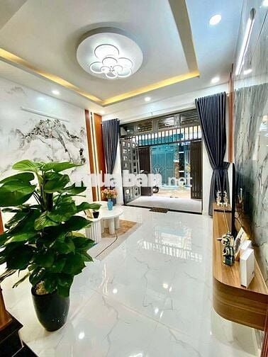 siêu phẩm 3 tầng 52m (4.2x13) full nội thất-hẻm xe hơi-Gần chợ Thiếc