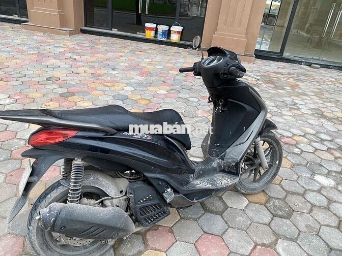 chính chủ đổi xe cần bán piaggio medley 125 nhập
