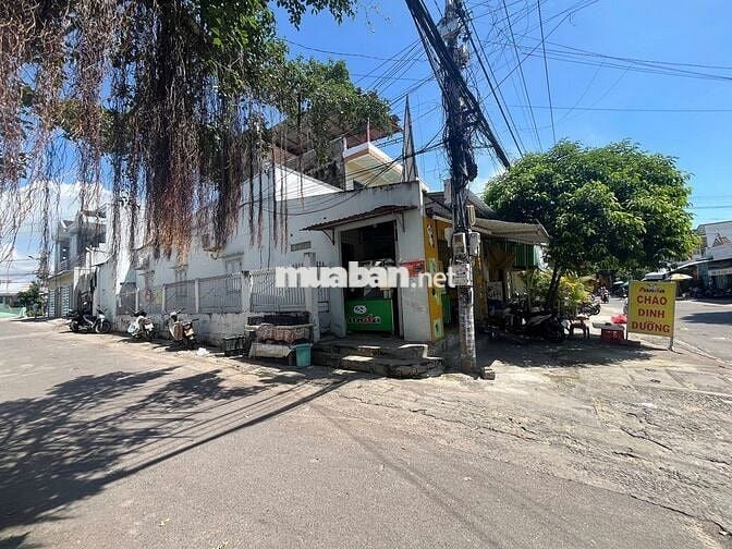 Nhà mặt tiền đường nhựa Trương Văn Ly