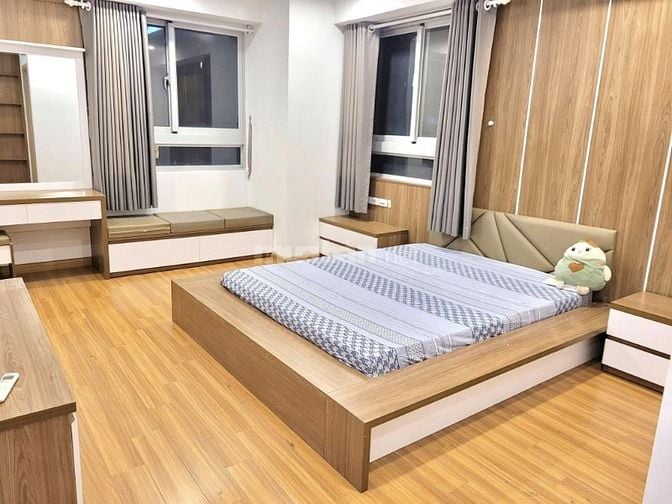 Cộng Hòa Plaza,p12, Tân Bình: 84m2, 2p ngủ,NT giá 13tr/th