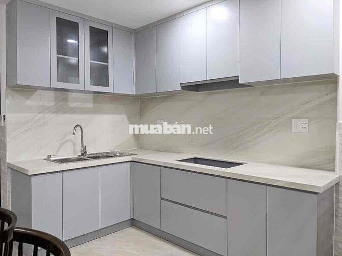 Emart, Nhà mới xây ở ngay, 4 tầng full nội thất, HXH Nguyễn Tư Giản