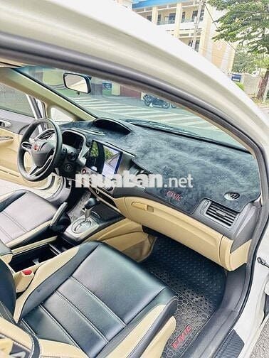 Honda Civic 2011 1.8 AT- 203355 km