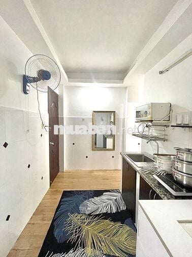 CĂN HỘ 2 PHÒNG NGỦ BAN CÔNG GẦN CHỢ PHẠM VĂN HAI - TÂN BÌNH