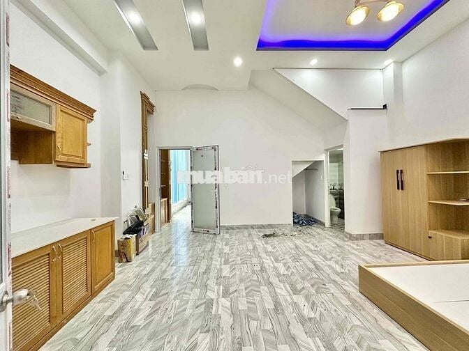 CHDV mới xây đường Vườn Lài, Q12 gần NTTU diện tích lớn tầng trệt