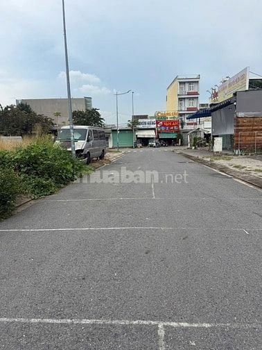 Đất đẹp ngay đường 494 Lê Văn Việt ngay khu trung tâm Quận 9, sổ riêng