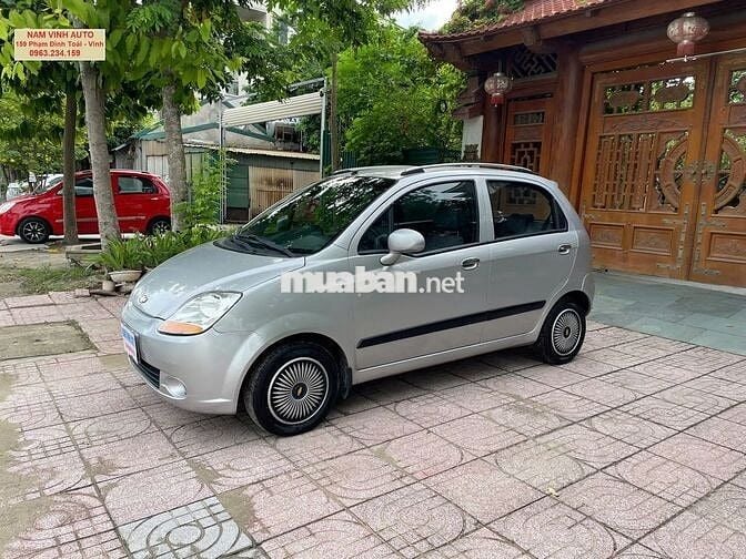Chevrolet Spark 2011 số sàn 5 chỗ