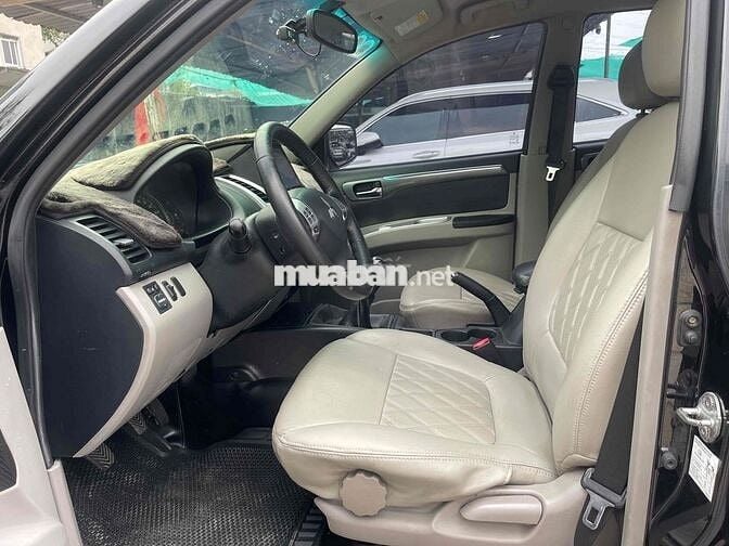 Mitsubishi Pajero Sport 2016 G 4x2 AT - 130000 km