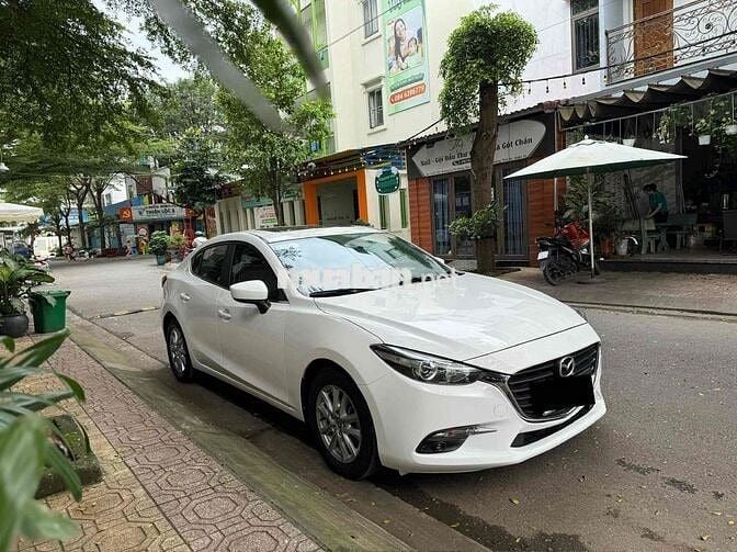 Mazda 3 2019 1.5AT