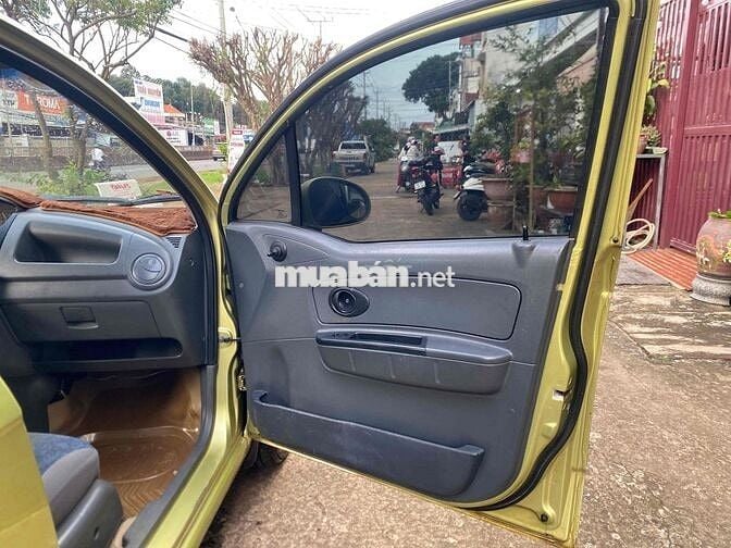 Chevrolet Spark 2011 LT 0.8 MT - 150000 km