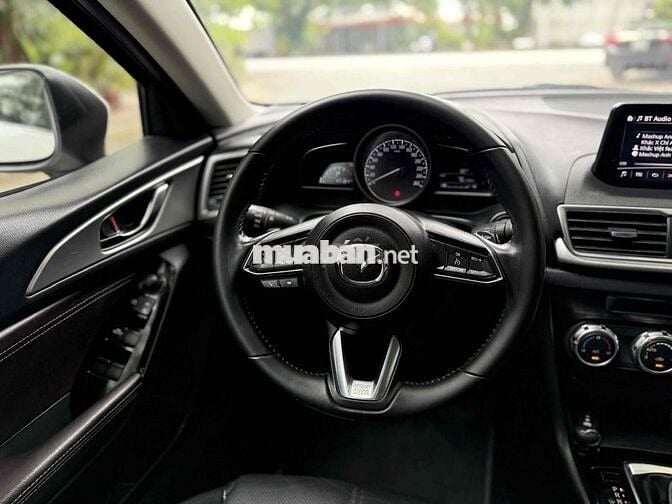 Mazda 3 2019 1.5AT