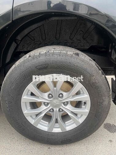 Mitsubishi Pajero Sport 2016 G 4x2 AT - 130000 km