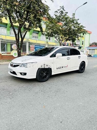 Honda Civic 2011 1.8 AT- 203355 km