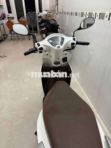 Nhà dư xe vison mới 90% cần bán