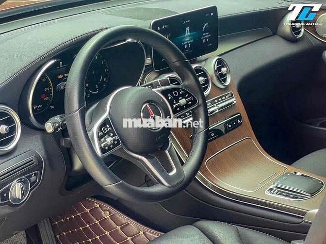 Mercedes GLC200 4Matic bản V1 sx2022 đi 34k km