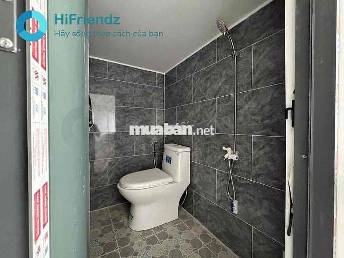 CHO THUÊ PHÒNG MỚI 100% GÁC CAO - CỬA SỔ SIÊU THOÁNG NẰM NGAY B.THANH