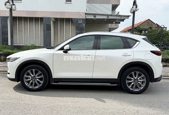 Mazda CX 5 2023 2.0 Premium - 30000 km siêu keng