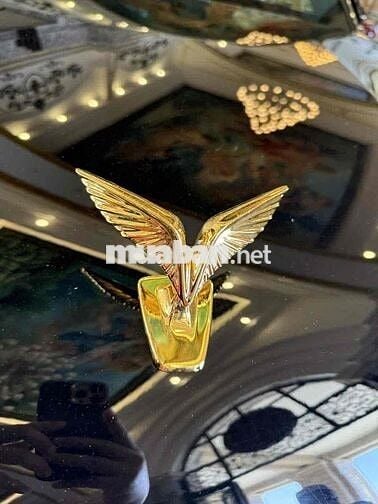 VinFast Lạc Hồng LX900