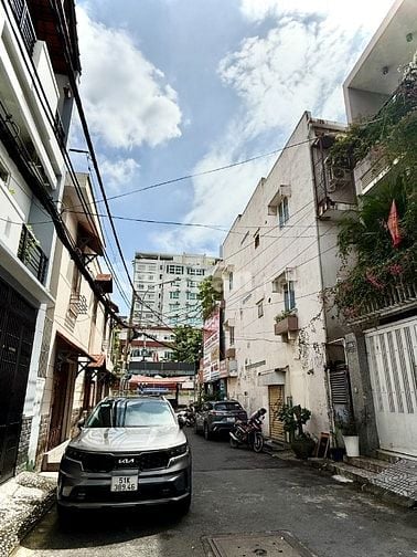 17.7 tỷ! Bán nhà hẻm 8m Nguyễn Văn Thương, Bình Thạnh - 4x20m - 3 Tầng