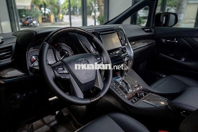 Toyota Alphard Executive Lounge Cao Cấp 2019
