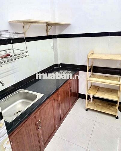 NHÀ 3PN2WC GIÁ RẺ 8TR HẺM Ô TÔ HUỲNH VĂN NGHỆ