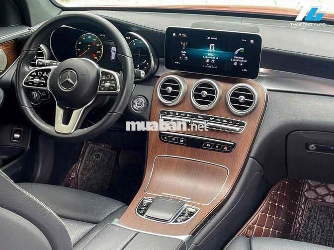 Mercedes GLC200 4Matic bản V1 sx2022 đi 34k km