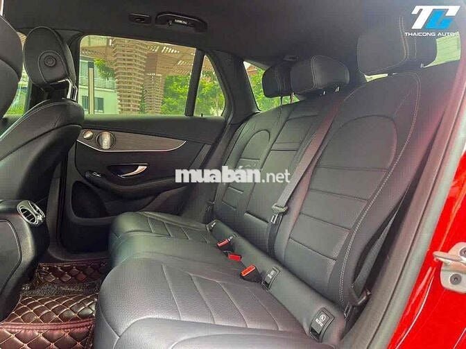 Mercedes GLC200 4Matic bản V1 sx2022 đi 34k km