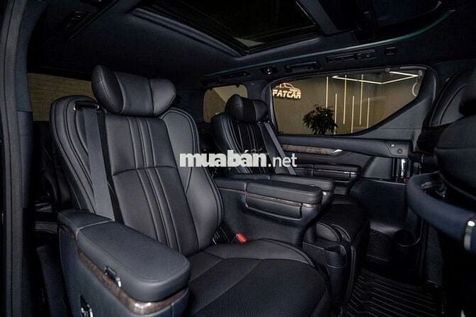 Toyota Alphard Executive Lounge Cao Cấp 2019