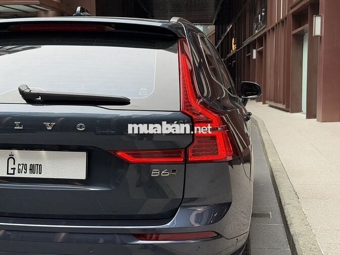 Volvo XC60 SX2022, Model2023, B6 52.000km Xanh