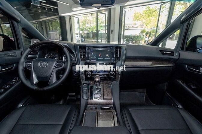 Toyota Alphard Executive Lounge Cao Cấp 2019
