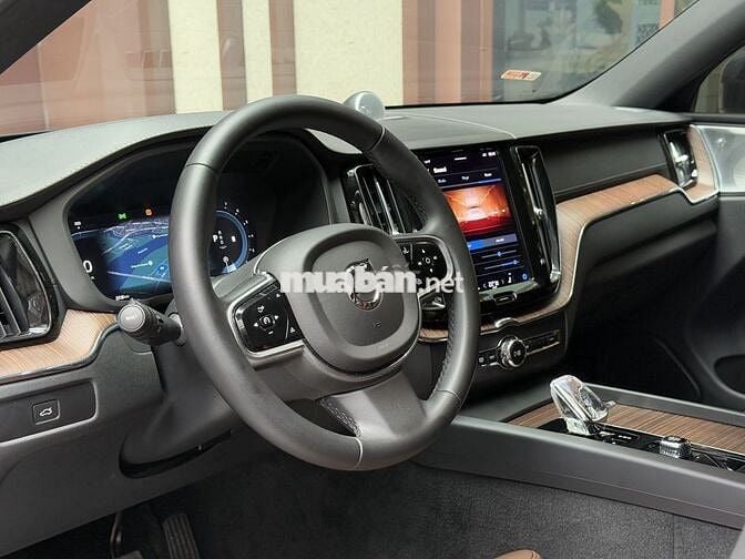 Volvo XC60 SX2022, Model2023, B6 52.000km Xanh