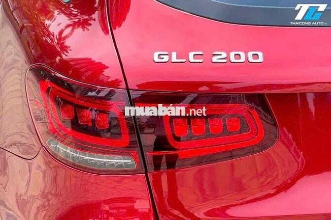 Mercedes GLC200 4Matic bản V1 sx2022 đi 34k km
