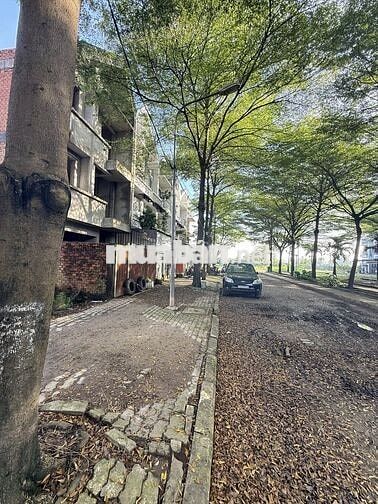 Đất Nhà Phố 5x20m 1 Trệt 2 Lầu Đường Đôi Gần Cổng Số 1 Vị Trí Cực Đẹp