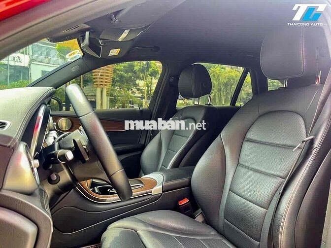 Mercedes GLC200 4Matic bản V1 sx2022 đi 34k km