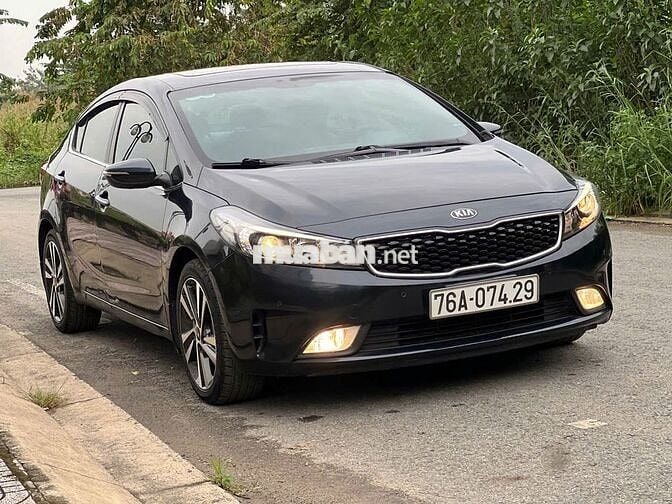 Kia Cerato 1.6 AT sedan 2017 mới 59.000 km quá đẹp
