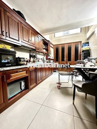 NGÕ 35 ĐẶNG THAI MAI - TÂY HỒ - YÊN TĨNH -THUẬN TIỆN CÁC PHỐ TRUNG TÂM