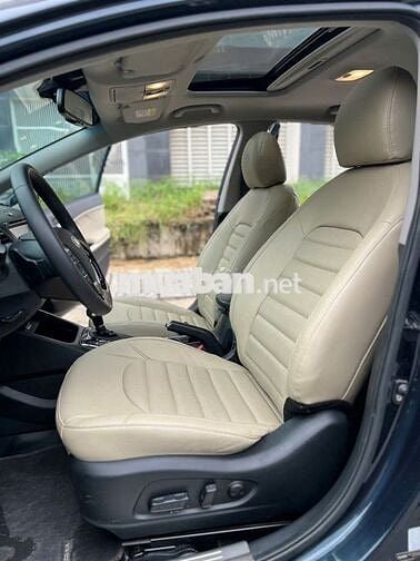 Kia Cerato 1.6 AT sedan 2017 mới 59.000 km quá đẹp