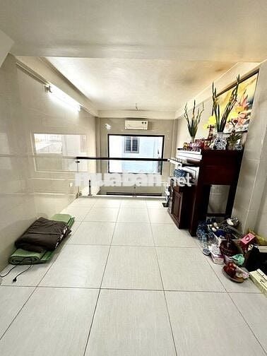 NGÕ 35 ĐẶNG THAI MAI - TÂY HỒ - YÊN TĨNH -THUẬN TIỆN CÁC PHỐ TRUNG TÂM