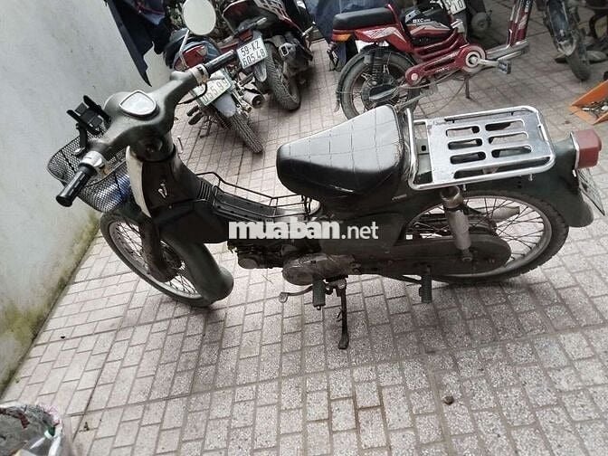 Honda Cub 86 màu Xám