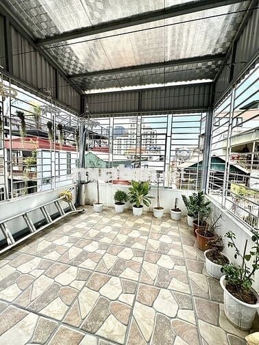 NGÕ 35 ĐẶNG THAI MAI - TÂY HỒ - YÊN TĨNH -THUẬN TIỆN CÁC PHỐ TRUNG TÂM