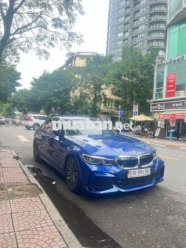 BMW 3 Series 2020 330i M Sport - 72000 km