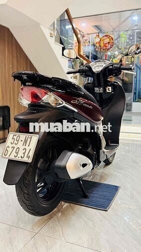 Honda SH Mode Đỏ Đen - BSTP - Chính Chủ Sang Tên