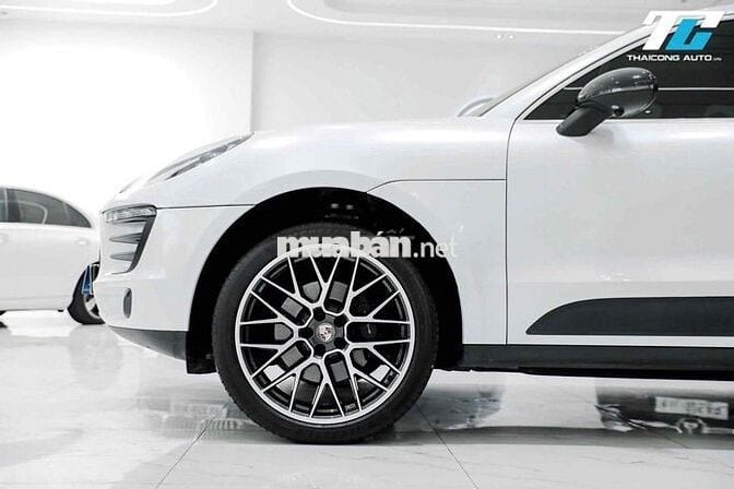 Porsche Macan 2018 up form 2020 wrap trắng 52k km