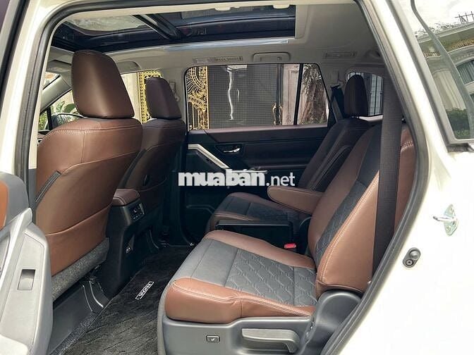 Toyota Innova Cross HEV 2.0 CVT 2025