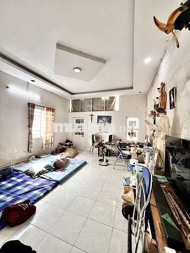 BÁN NHÀ HXH, NHÀ NGANG 4.5M CHỦ XÂY 3TẦNG, KHU AN NINH GẦN AEON MALL