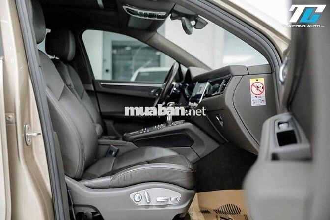 Porsche Macan 2018 up form 2020 wrap trắng 52k km