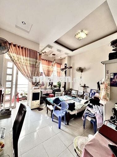 BÁN NHÀ HXH, NHÀ NGANG 4.5M CHỦ XÂY 3TẦNG, KHU AN NINH GẦN AEON MALL