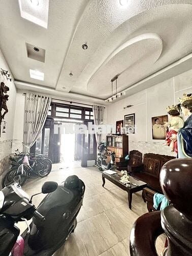 BÁN NHÀ HXH, NHÀ NGANG 4.5M CHỦ XÂY 3TẦNG, KHU AN NINH GẦN AEON MALL