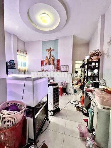 BÁN NHÀ HXH, NHÀ NGANG 4.5M CHỦ XÂY 3TẦNG, KHU AN NINH GẦN AEON MALL