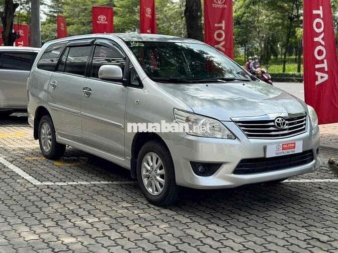 Innova 2.0 số sàn 2013. Xe bảo hành 1 năm/20.000km