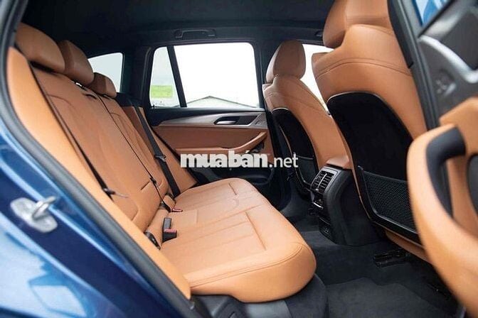 BMW X3 sDrive20i M Sport sx2024 đi 17k km xanh nâu